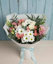 Букет цветов из:  Розы, Лизиантусы и Хризантемы в Алкино