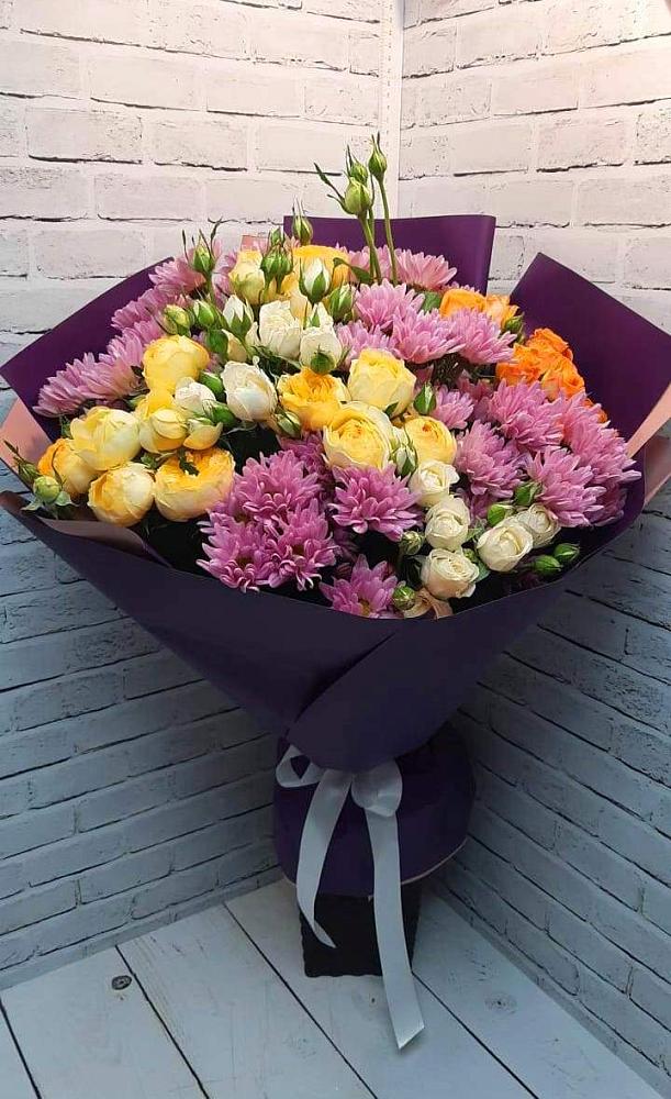 Букет цветов из: Хризантемы и Розы в Алкино