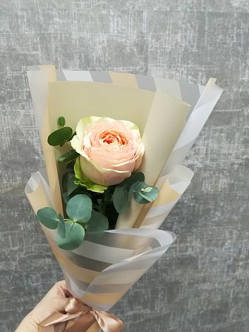 Букет цветов из: Розы в Алкино