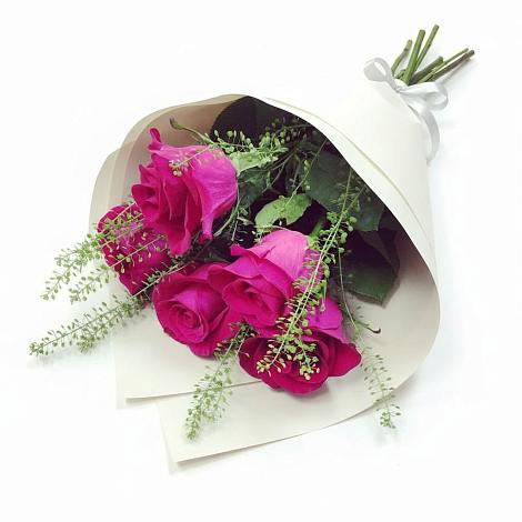 Букет цветов из: Розы в Алкино