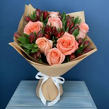 Букет цветов из:  Розы и Альстромерии в Алкино