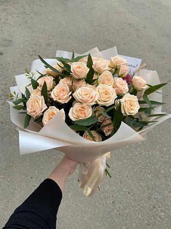 Букет Кремовые розы Латте в Алкино