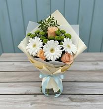 Букет цветов из:  Герберы, Розы и Хризантемы в Алкино