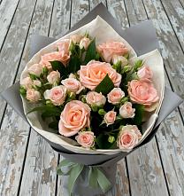 Букет цветов из:  Розы в Алкино