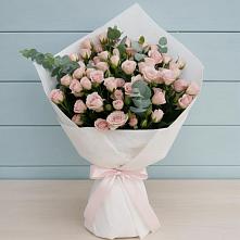 Букет цветов из:  Розы в Алкино